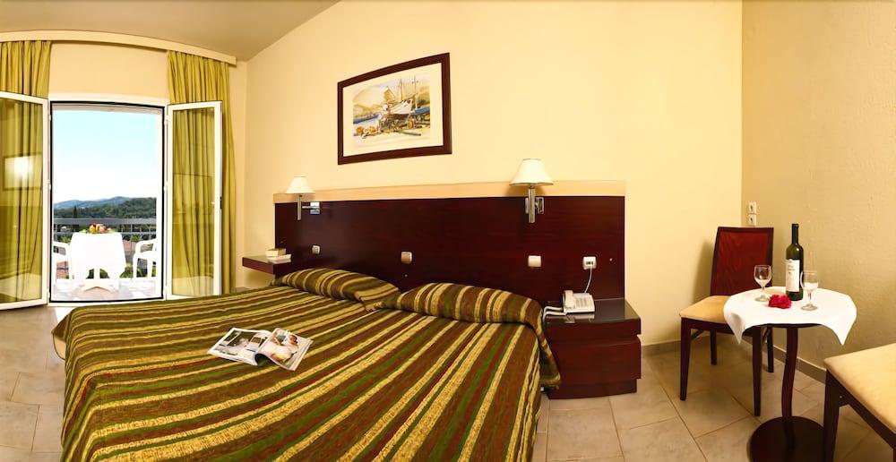 Ξενοδοχείο Αρίων Κοκκάρι Εξωτερικό φωτογραφία